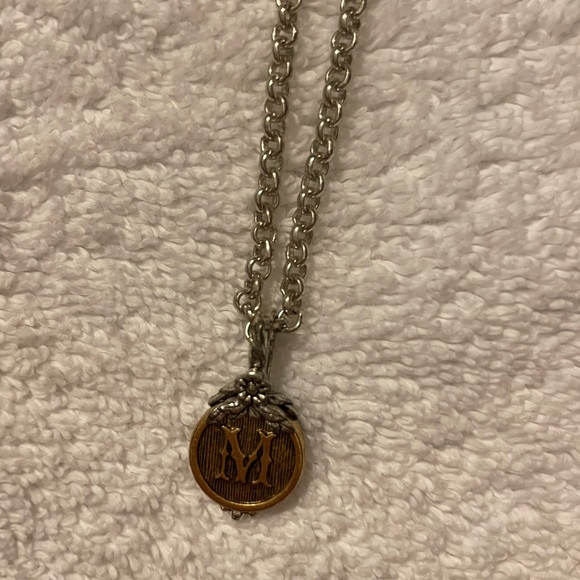 M pendant vintage looking necklace - Picture 6 of 6